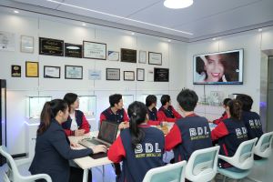 Global Dental Lab team meeting